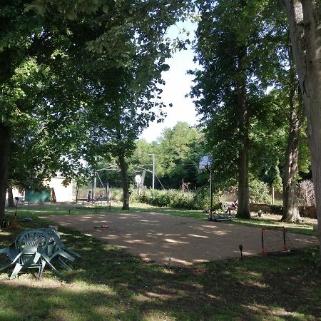 La Tour Du Roy Villa Villeneuve-sur-Allier Exteriör bild